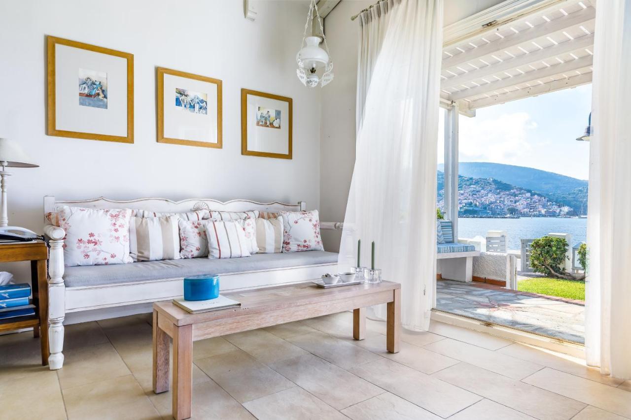 Skopelos Village Hotel ภายนอก รูปภาพ