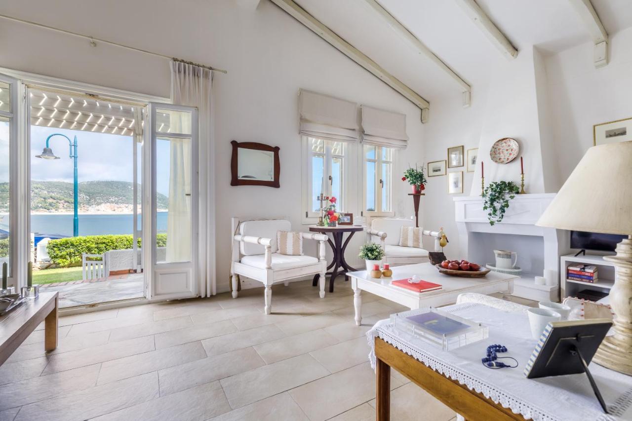 Skopelos Village Hotel ภายนอก รูปภาพ