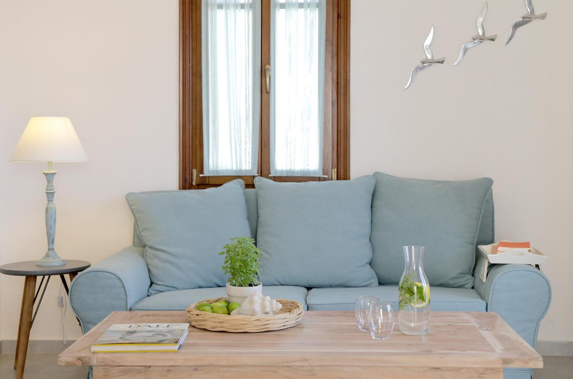 Skopelos Village Hotel ภายนอก รูปภาพ