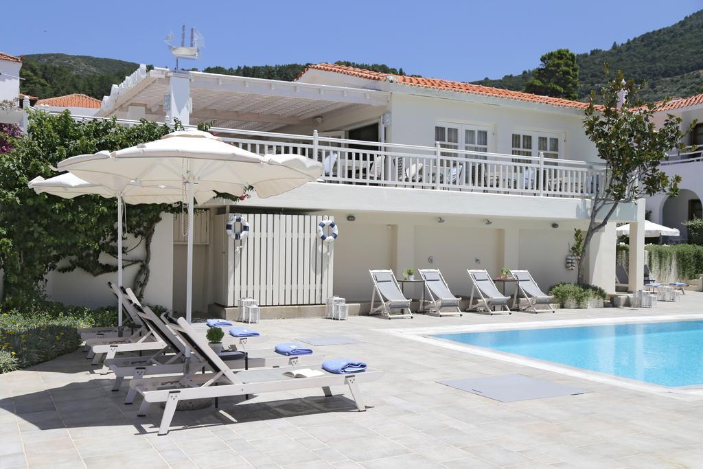 Skopelos Village Hotel ภายนอก รูปภาพ